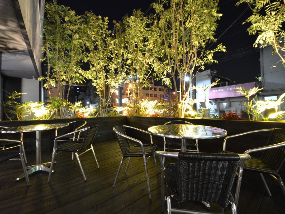 Very Hostel Namba Osaka Esterno foto